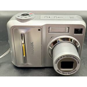 Kodak EasyShare C653 6.1MP Digital Camera - With Soft Case and Cord -Tested